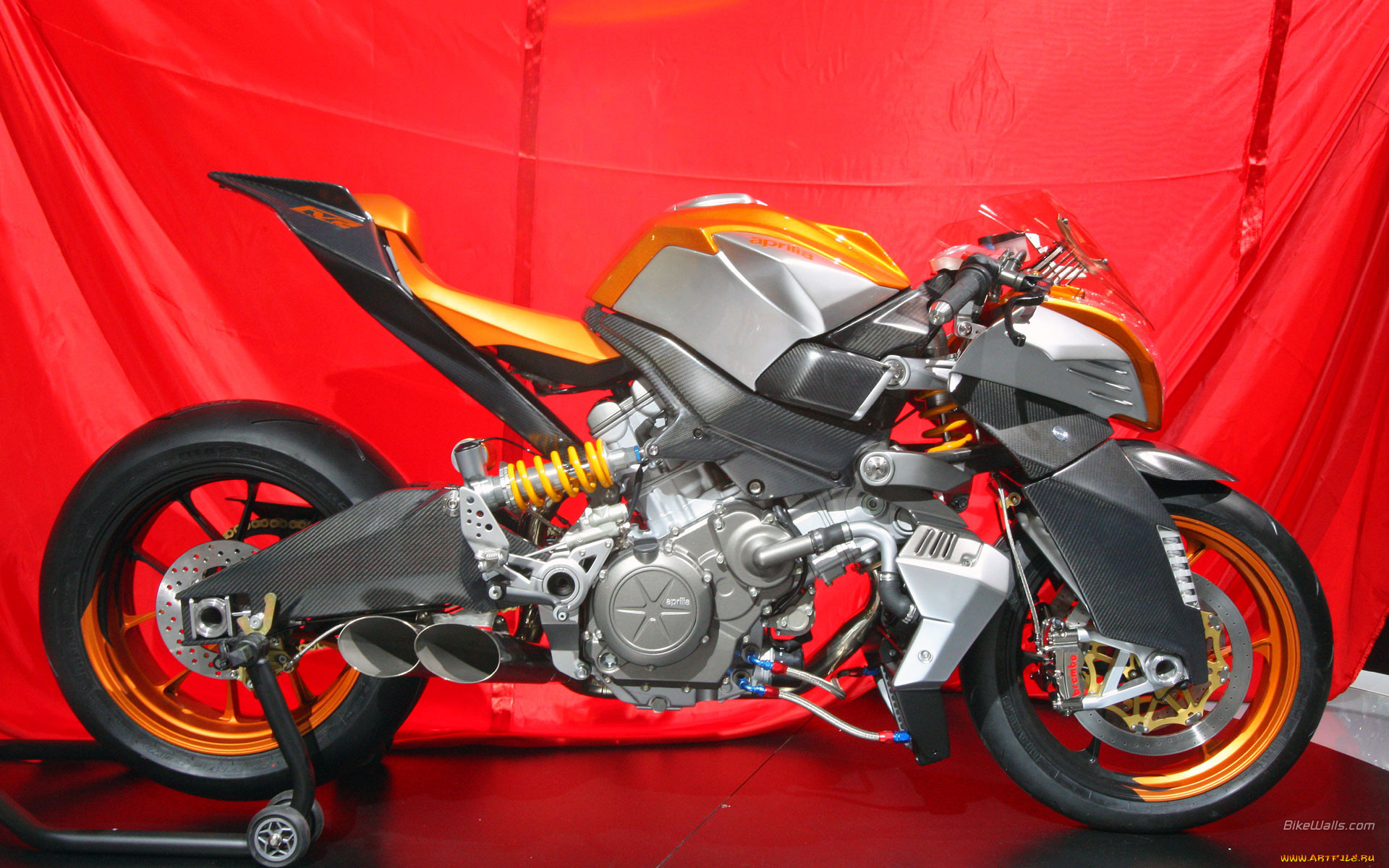 Aprilia fv2 1200